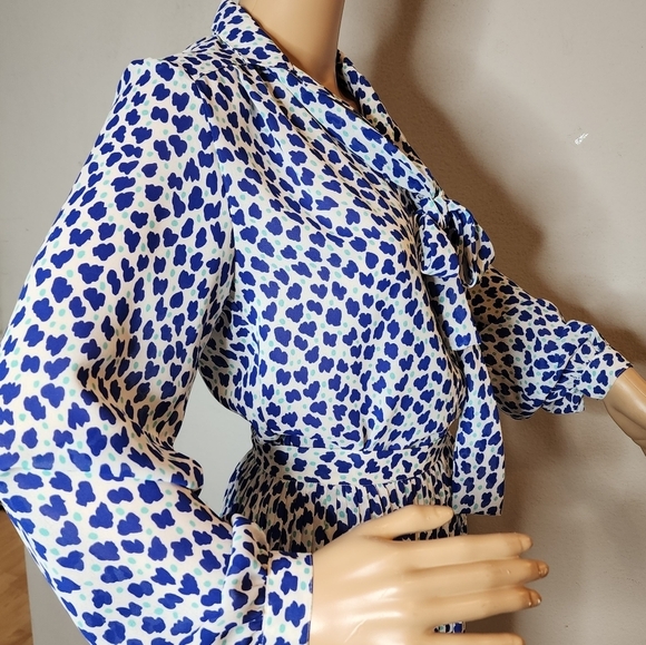 Vintage Givenchy 2-Peice skirt and blouse set.  Blue green white.  Size 6/8. - Picture 12 of 16